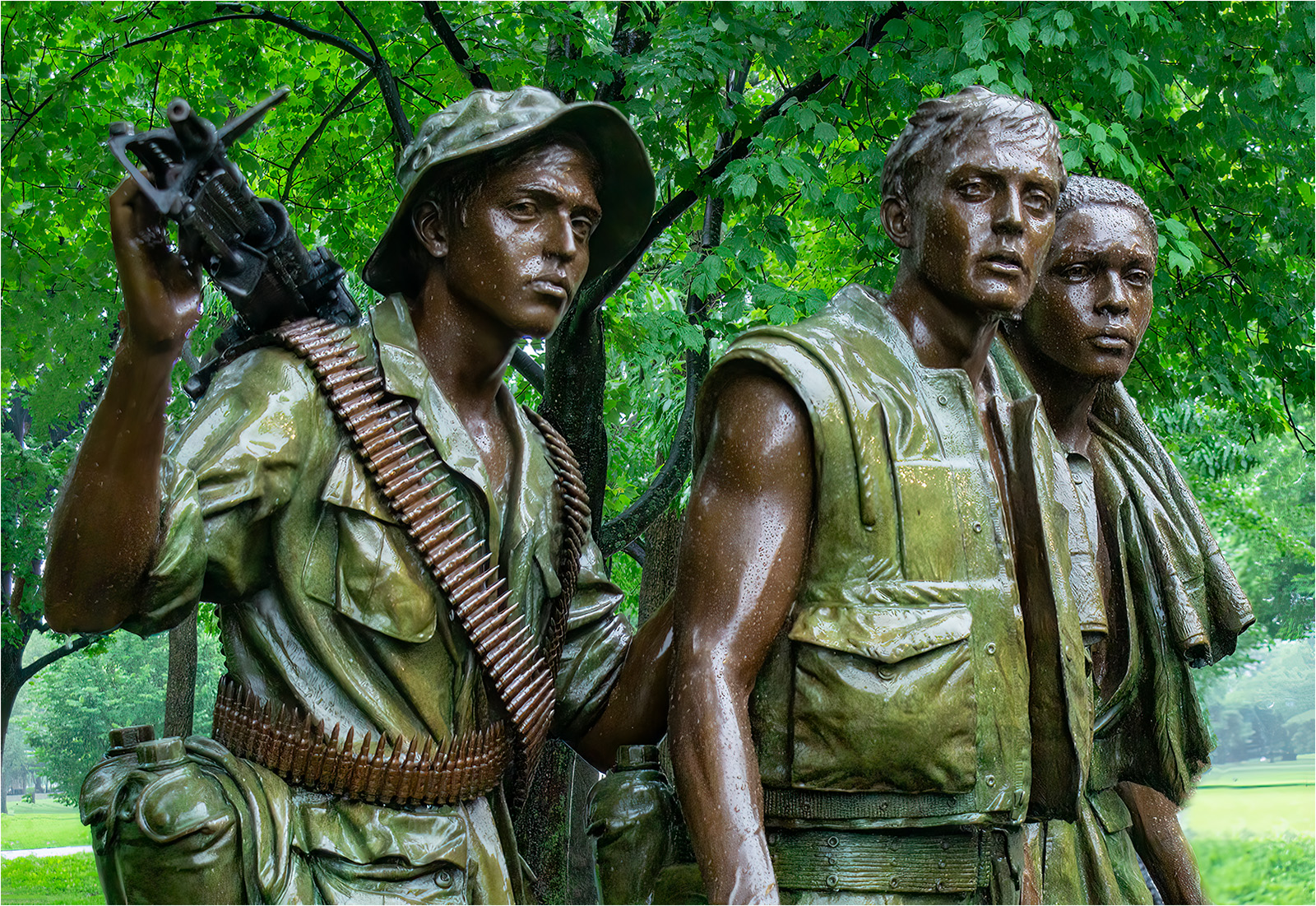 THE THREE SERVICEMEN STATUE by Mark Taylor