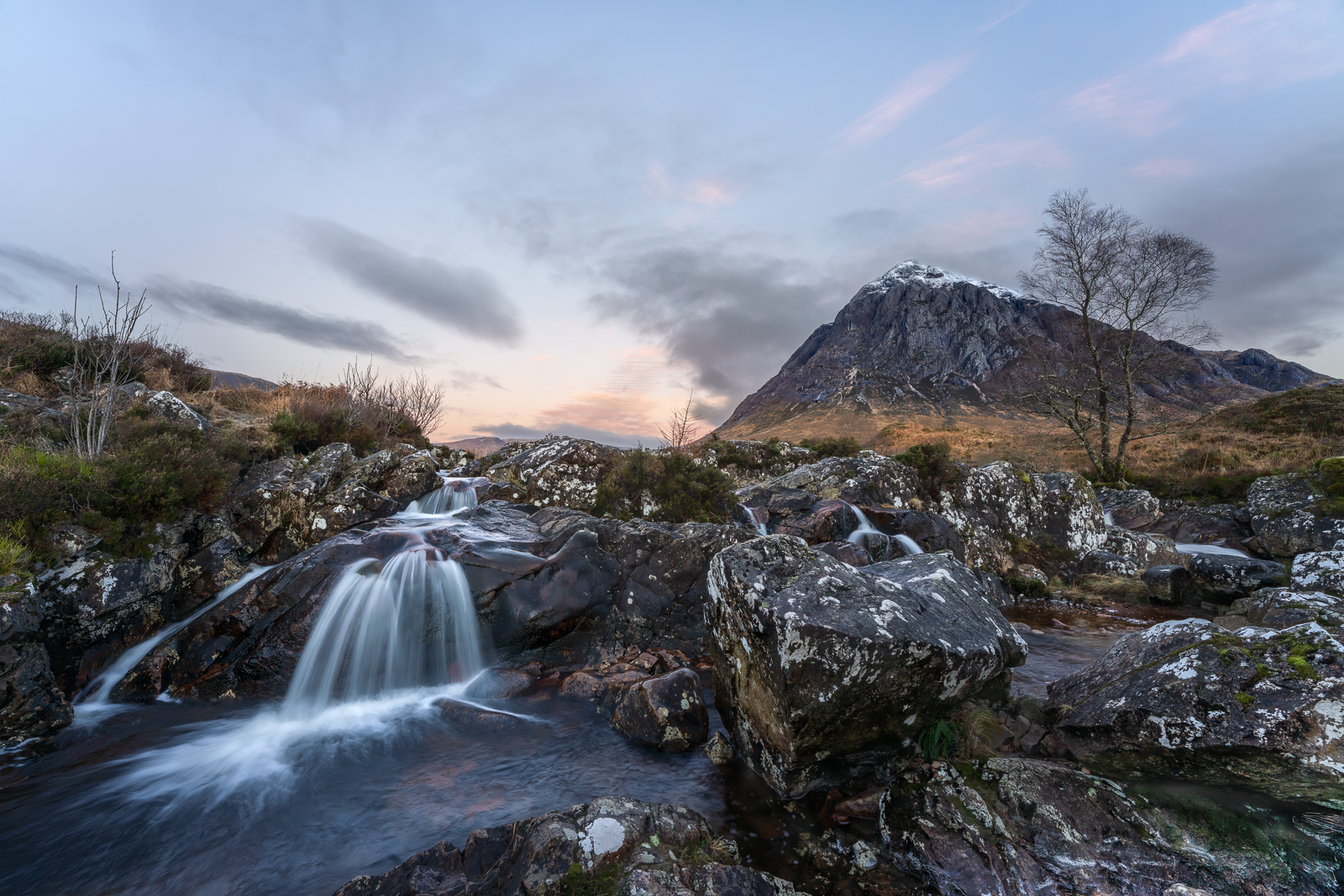 BUCHAILLE ETIVE MOR by Ray Andrews