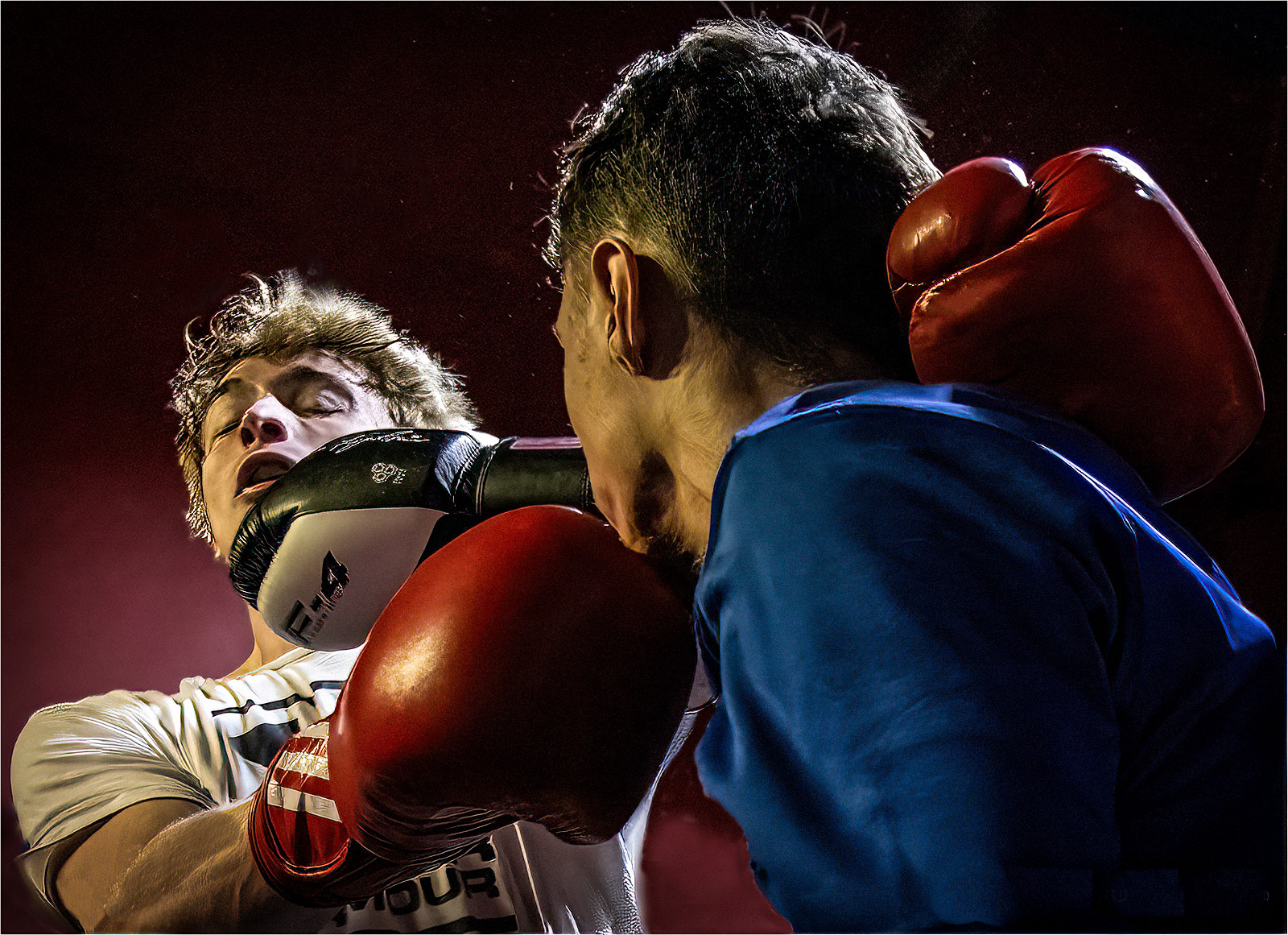 RIGHT ON THE CHIN by Nigel Stewart