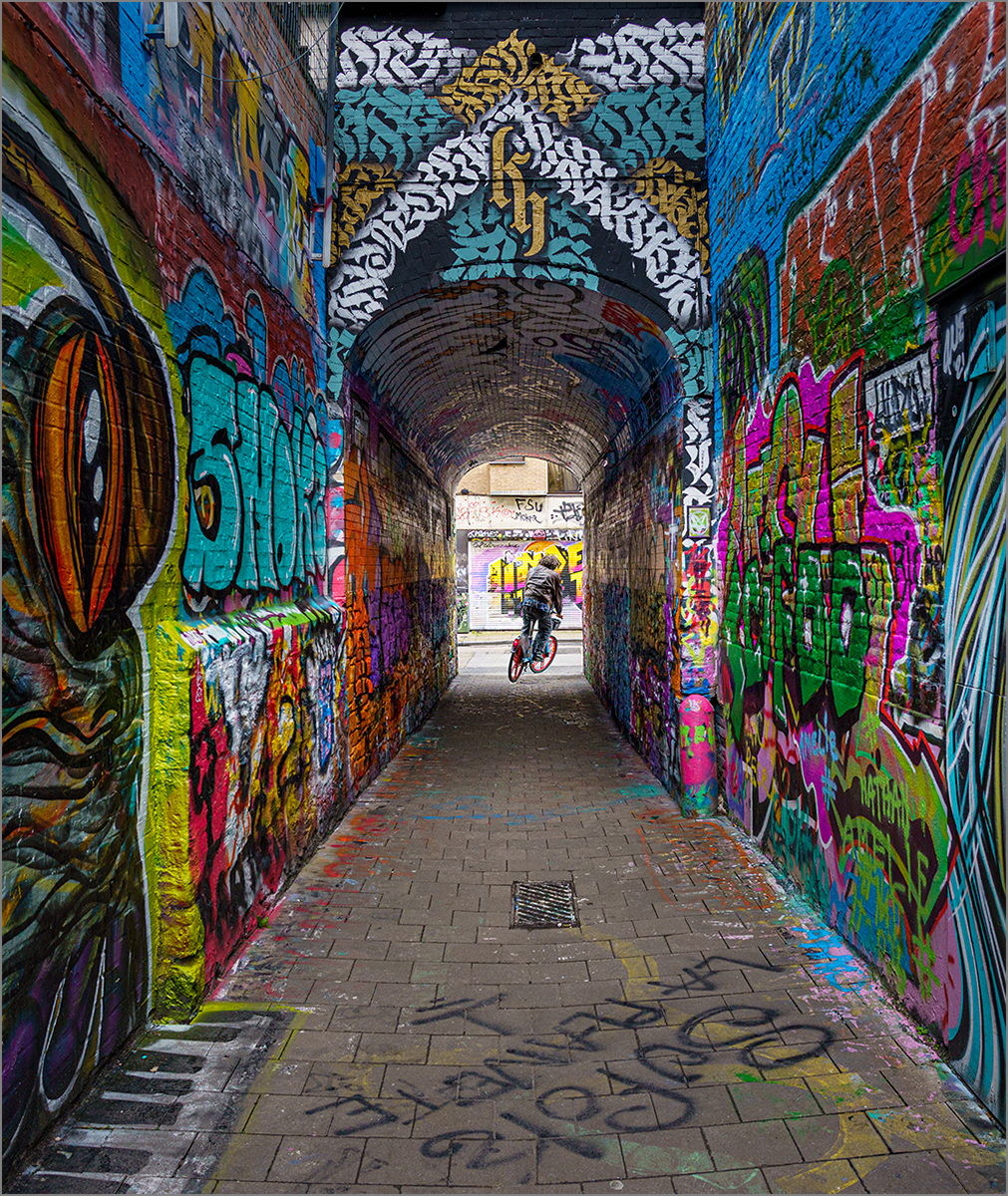 GRAFFITI ALLEY GENT by Malcolm Nabarro