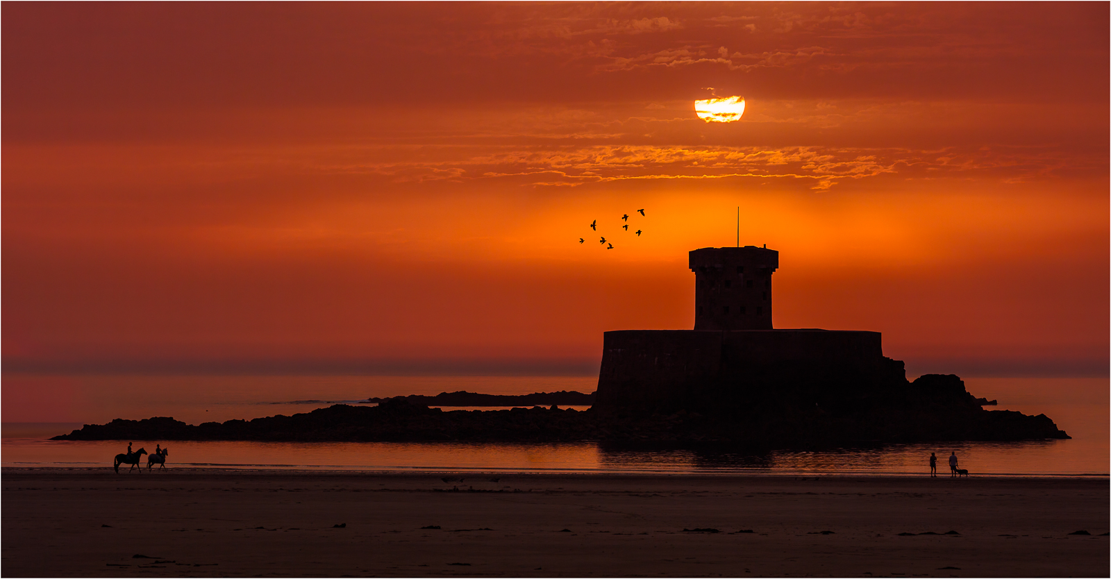 LA ROCCO TOWER by Jack Worsnop