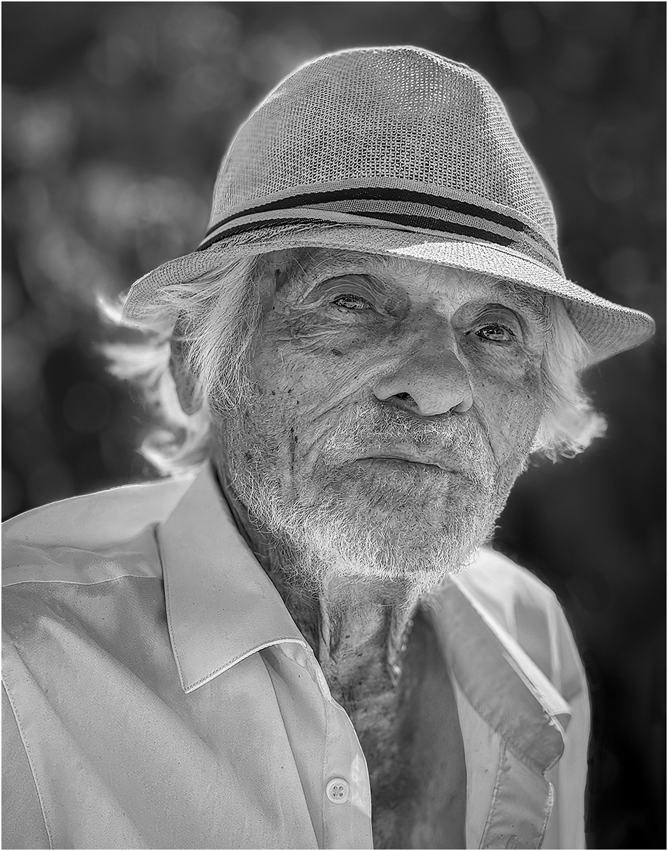 THE MAN IN THE PANAMA by Nigel Stewart