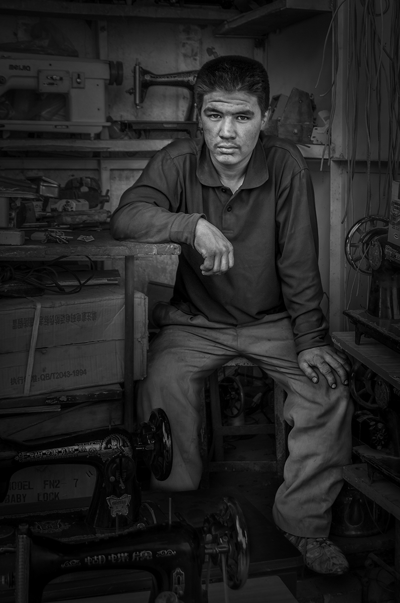 THE REPAIR MAN by Lois Webb